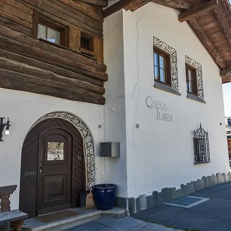 Chesa Ilaria - فندق *