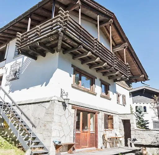 酒店 Chesa Ilaria -